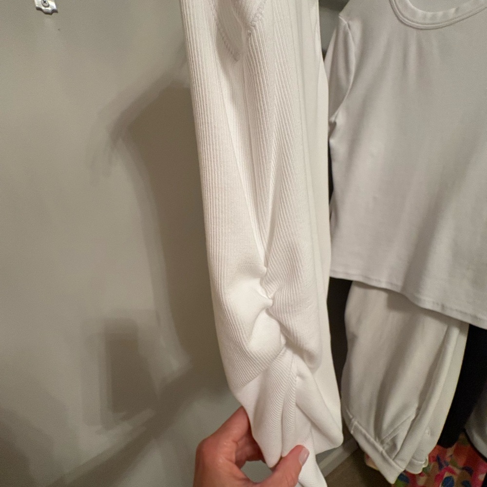 WHBM FORME™ Ribbed Stretch Ruched Side Tank - Picture 2 of 4